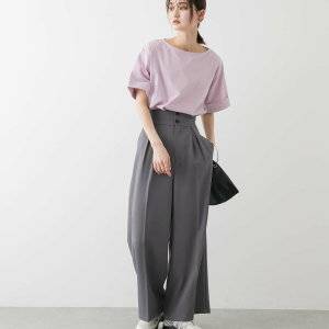 胸が大きい低身長さんにNG。避けるべき夏のTシャツコーデはコレ！