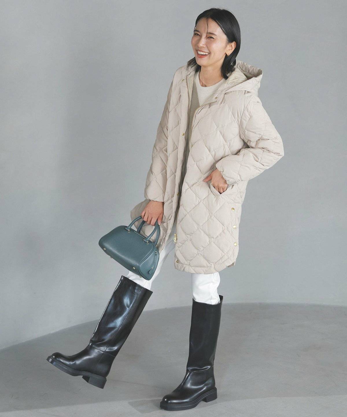 インナーダウン×スキニーパンツ