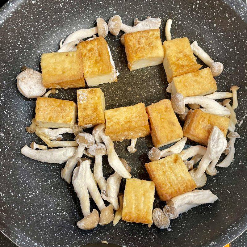 ヤマキ公式の「厚揚げときのこのうま味照り焼き」のレシピ