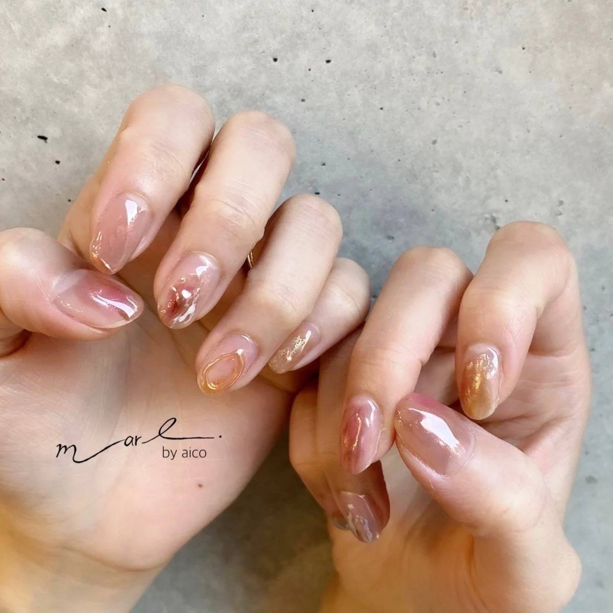 ピンクゴールドネイル