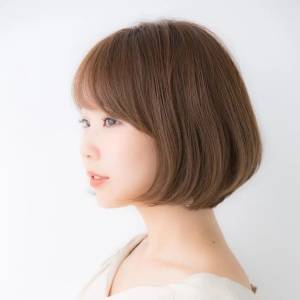  まとまり感シンプルボブ 