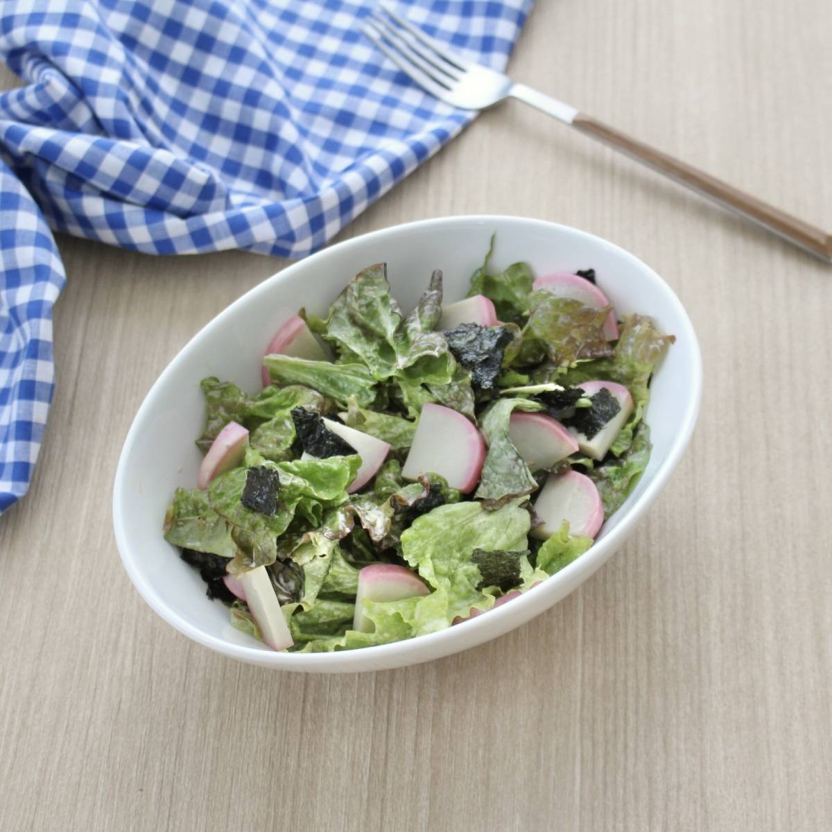 紀文公式の「蒲鉾のわさびマヨネーズあえ」のレシピ