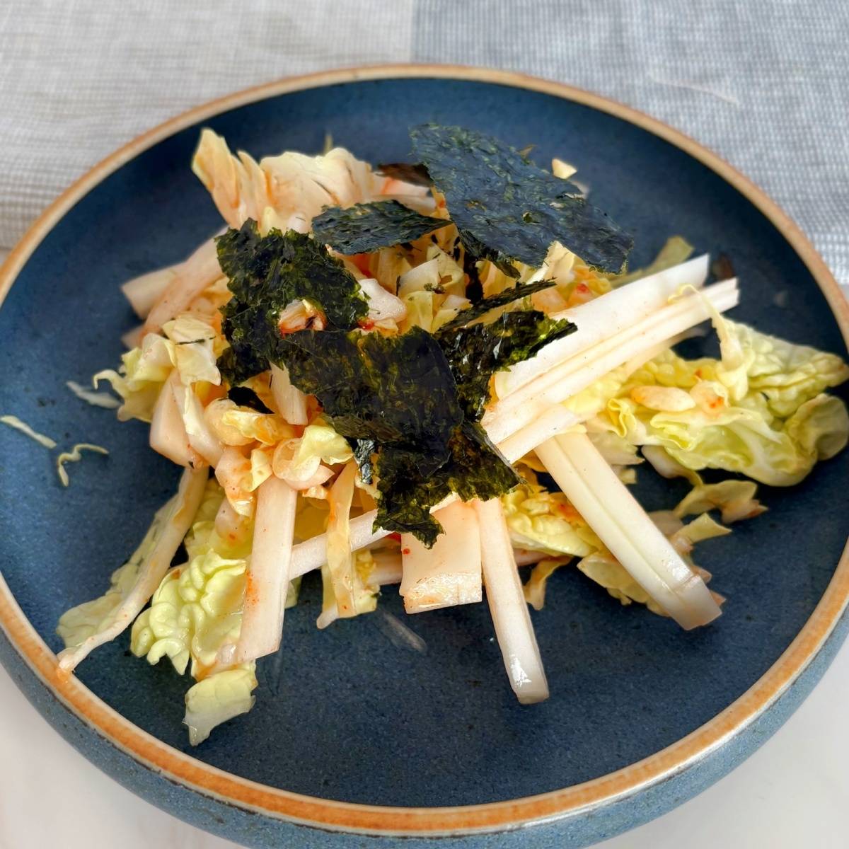 JAグループ公式の「使いきりレシピ☆白菜の芯とツナの和え物☆キムチ風味」のレシピ