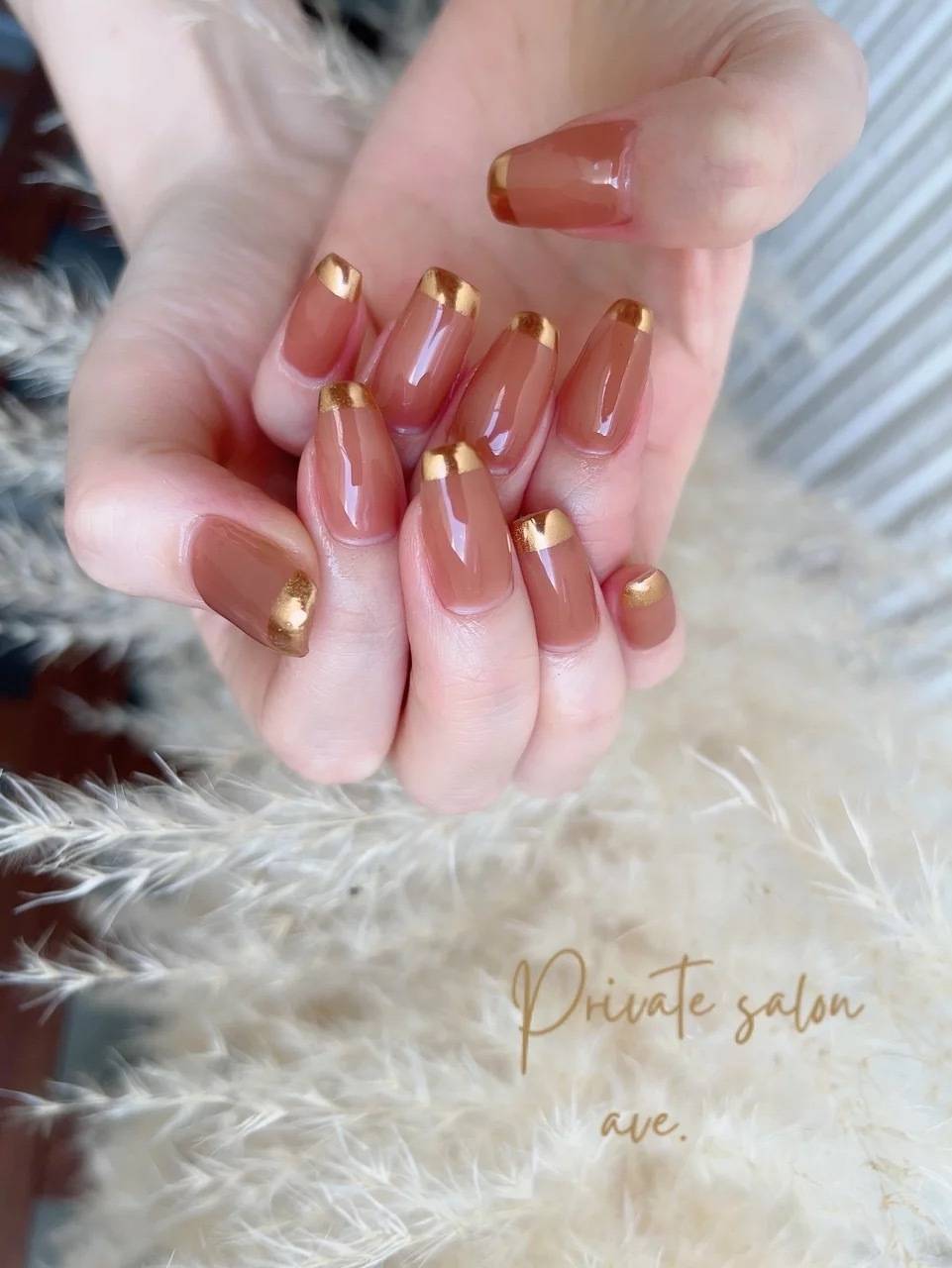 ミラーフレンチのテラコッタネイル