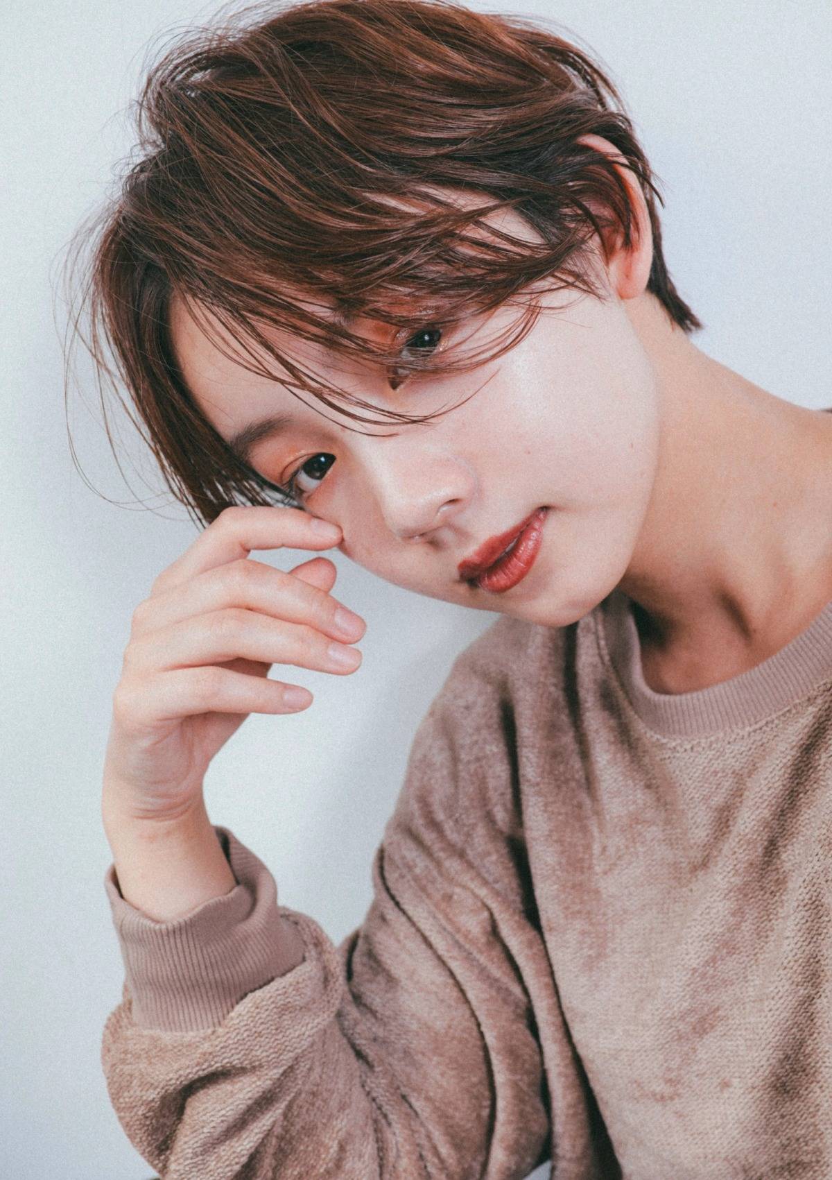 うざバングのハンサムショート