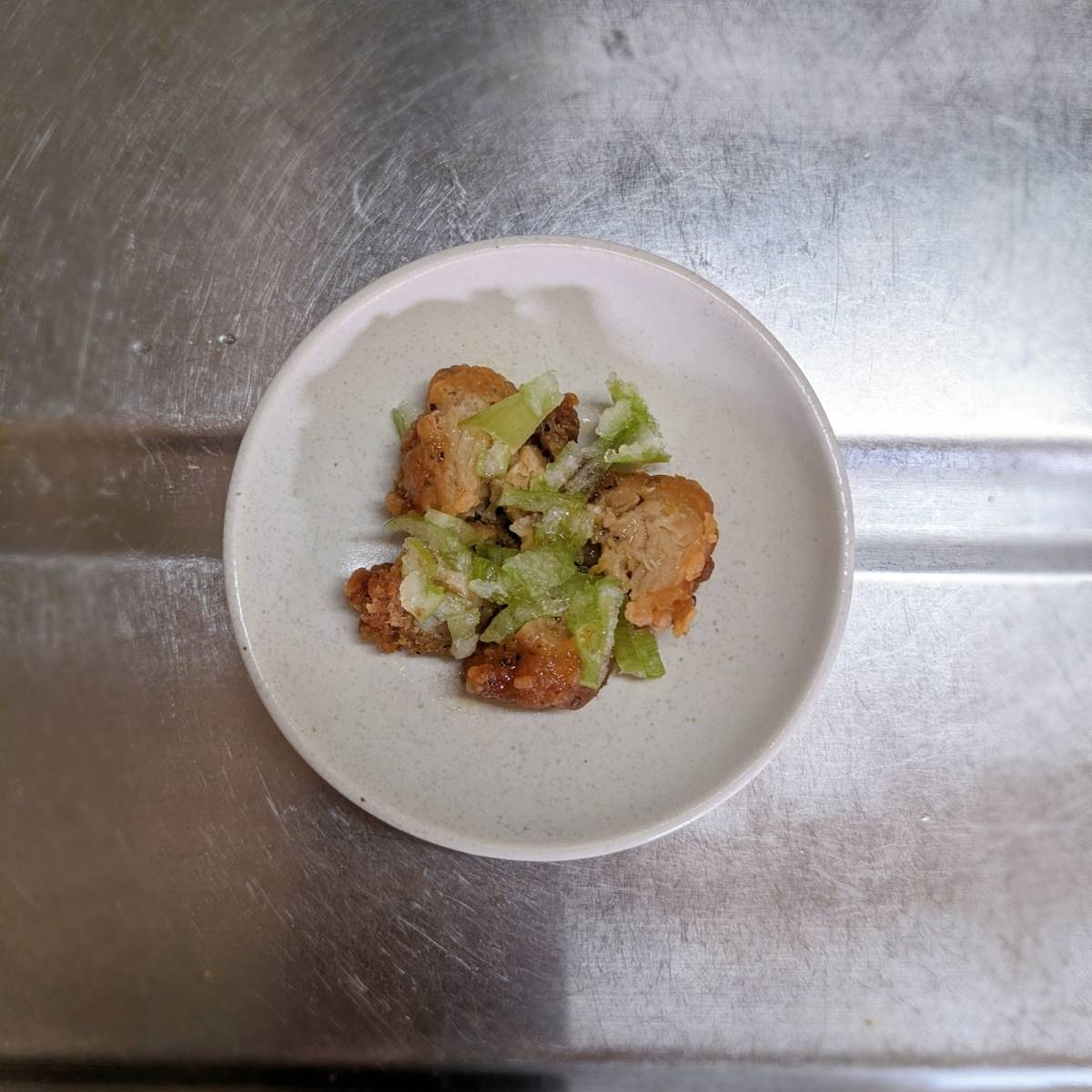 チキンラーメン公式の「がっつり鶏からねぎ」のレシピ