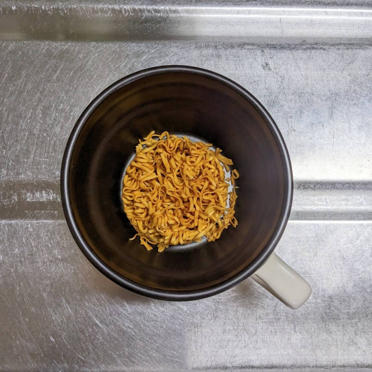 チキンラーメン公式の「がっつり鶏からねぎ」のレシピ