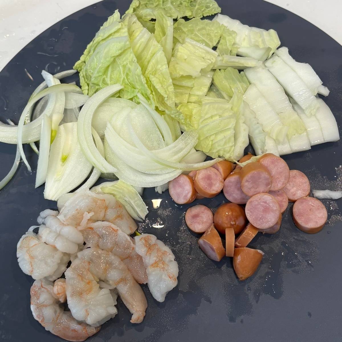 JAグループ公式の「ほっこり♪ウインナーとホタテと白菜のシチュー」のレシピ