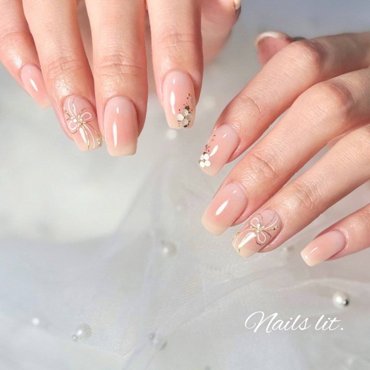 ヌーディーベージュネイル