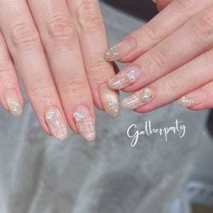  ヌーディーベージュネイル 