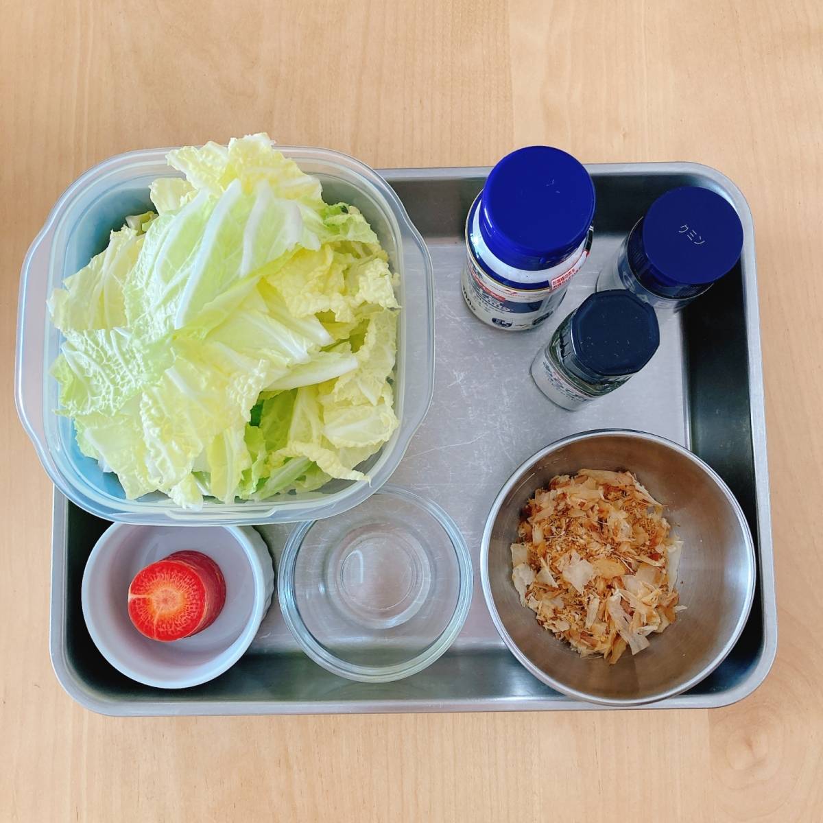 JAグループ公式の「生白菜人参キュウリカレーふりかけサラダ」のレシピ