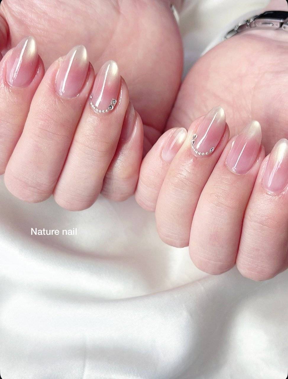 ヌーディーピンクネイル