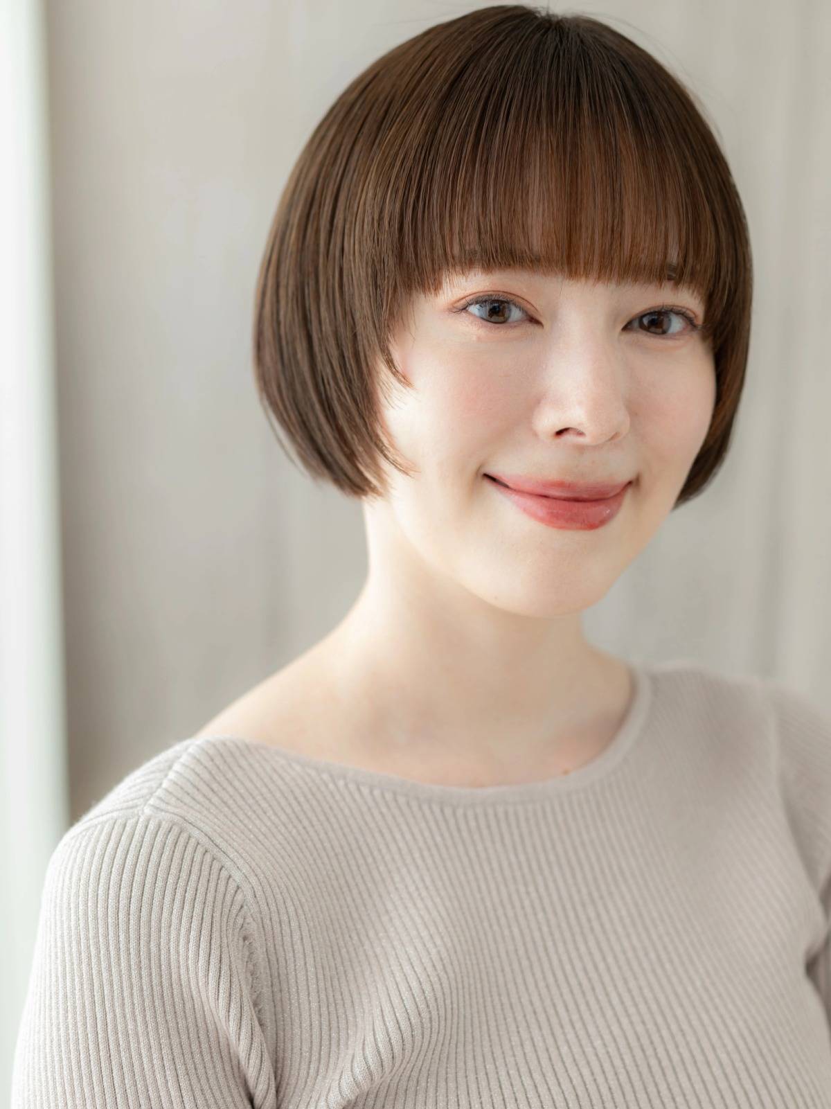 ぱっつんショート