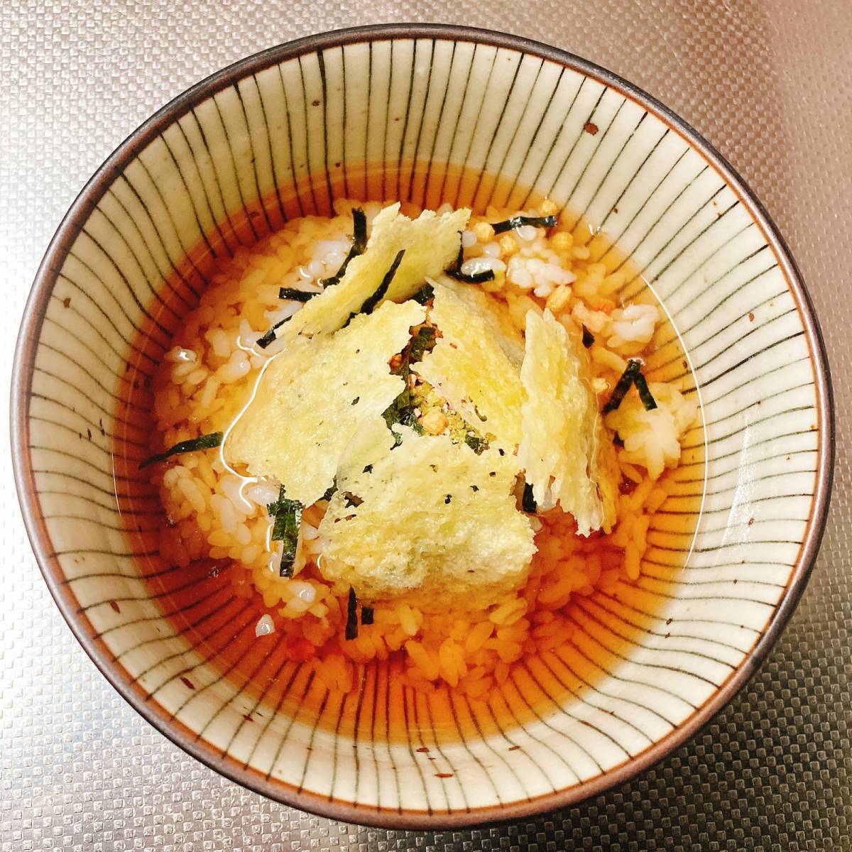 永谷園公式の「カリカリチーズと青ねぎ茶漬け」のレシピ