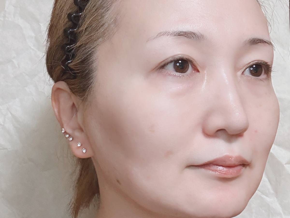 MISSHA ミシャ グロウスキンバーム 朝クリーム兼化粧下地 塗布前 すっぴん 筆者顔