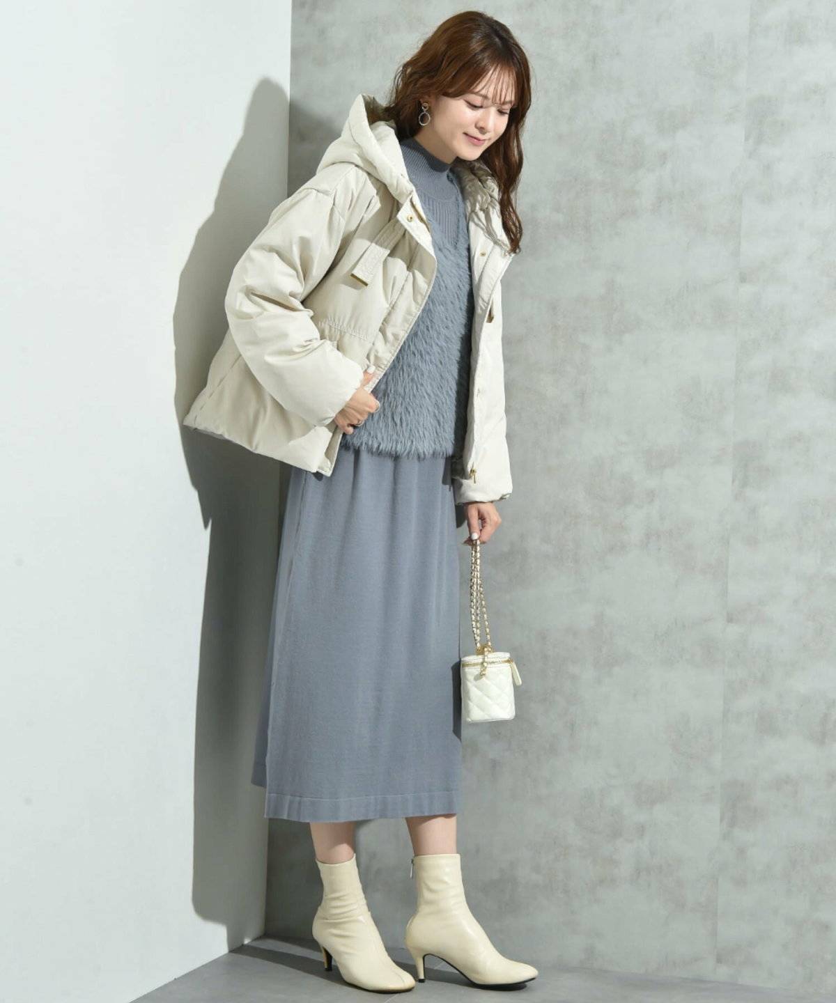 冬コーデの女性