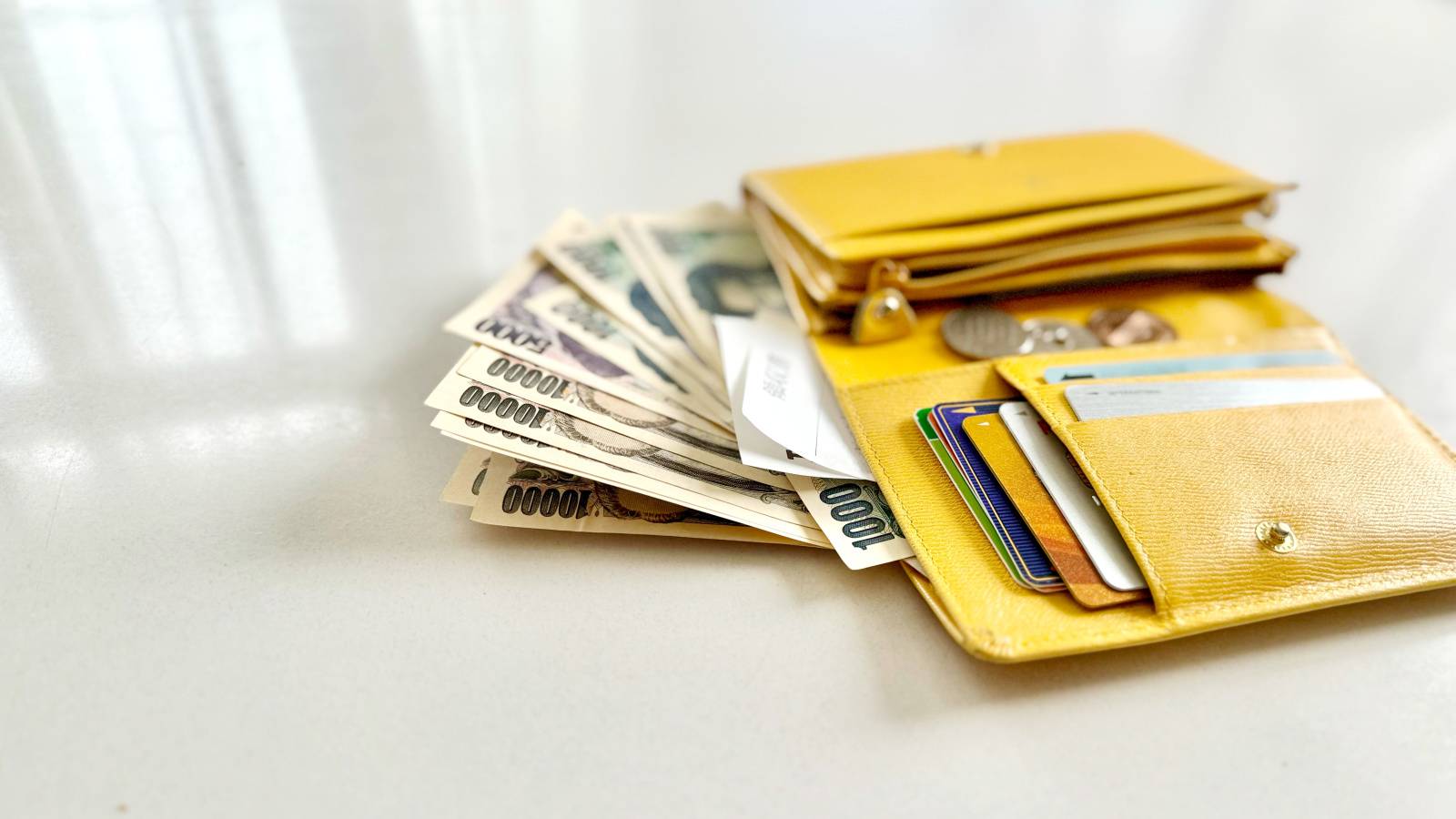 人気運　下がる　財布　レシートが入っている