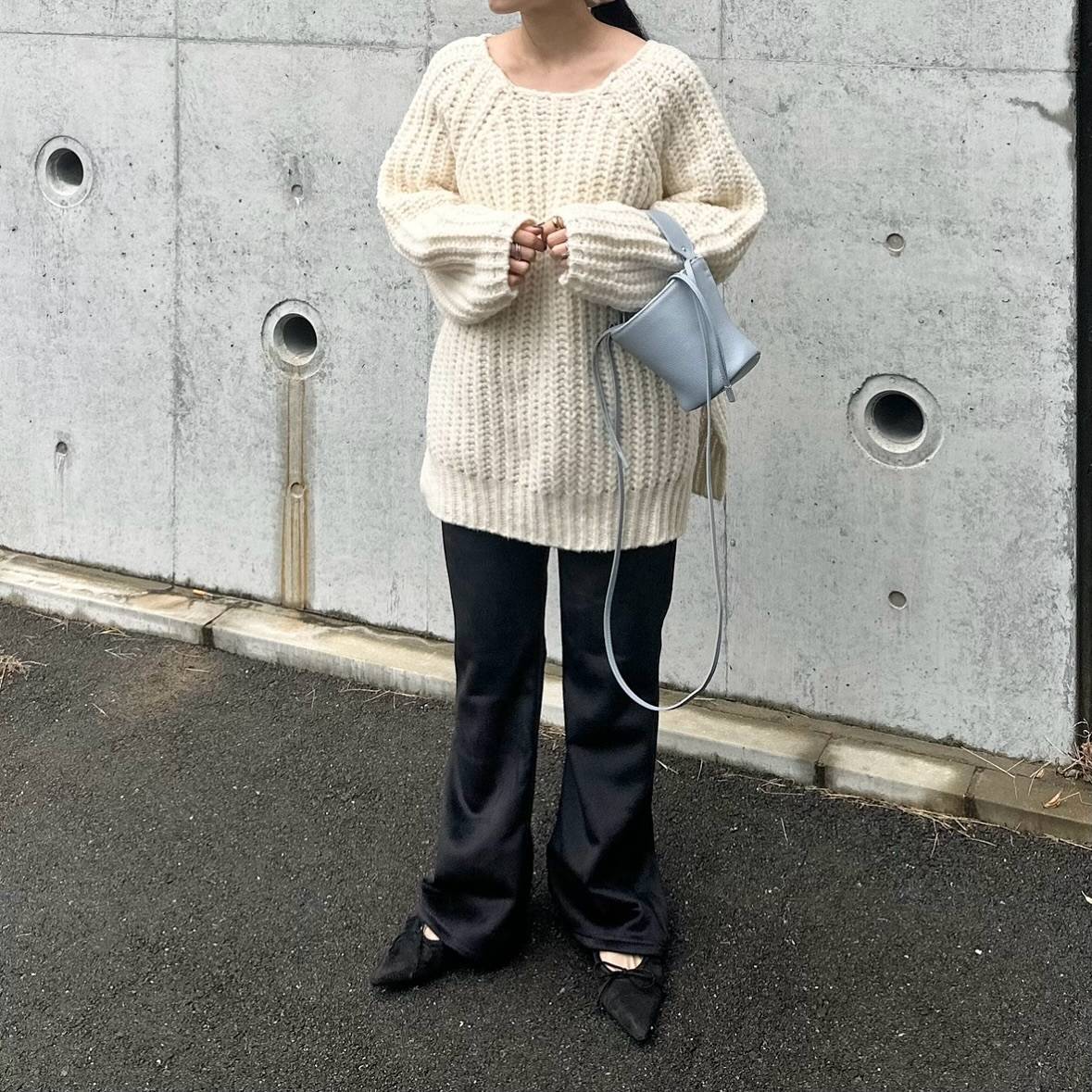 デコルテを見せる！