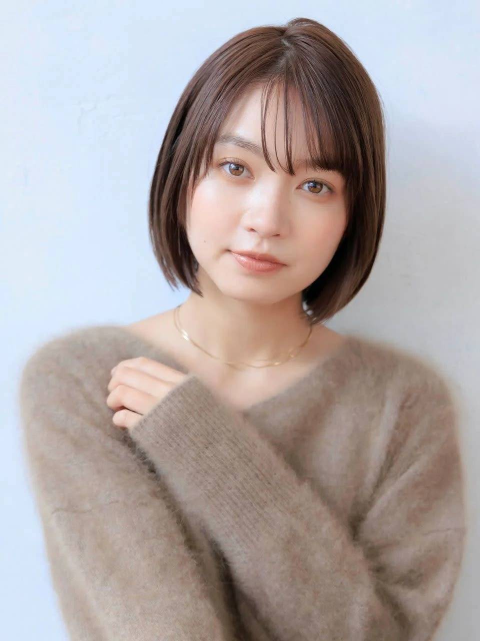シンプルストレートボブ