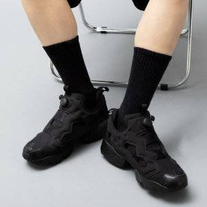 インスタポンプフューリーのおすすめコーデ18選！カジュアルに見せる着こなしファッション術