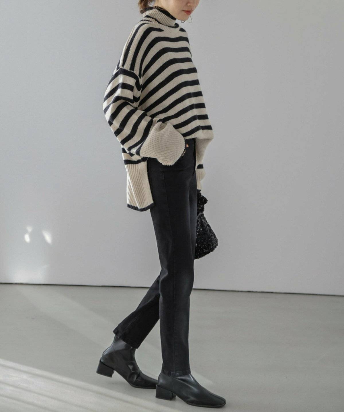 デニムパンツコーデ