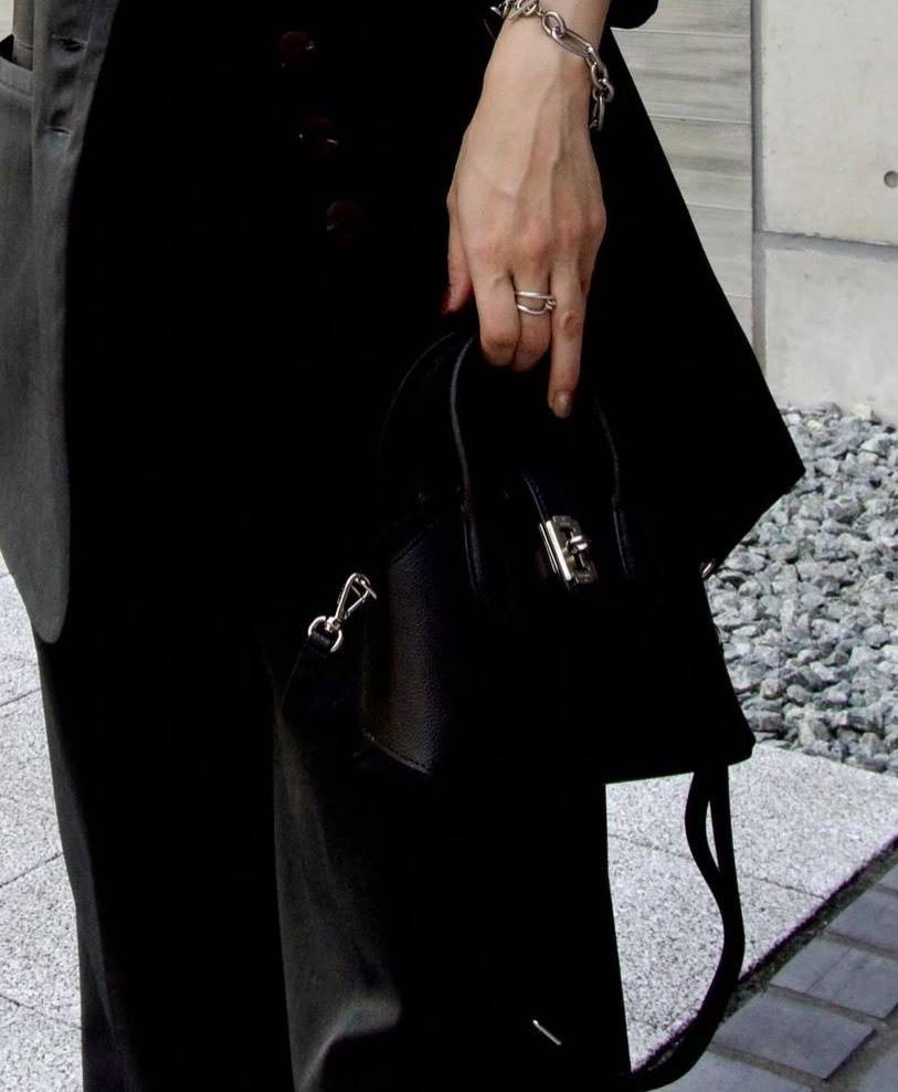 Toque Hermitの「Cross S」