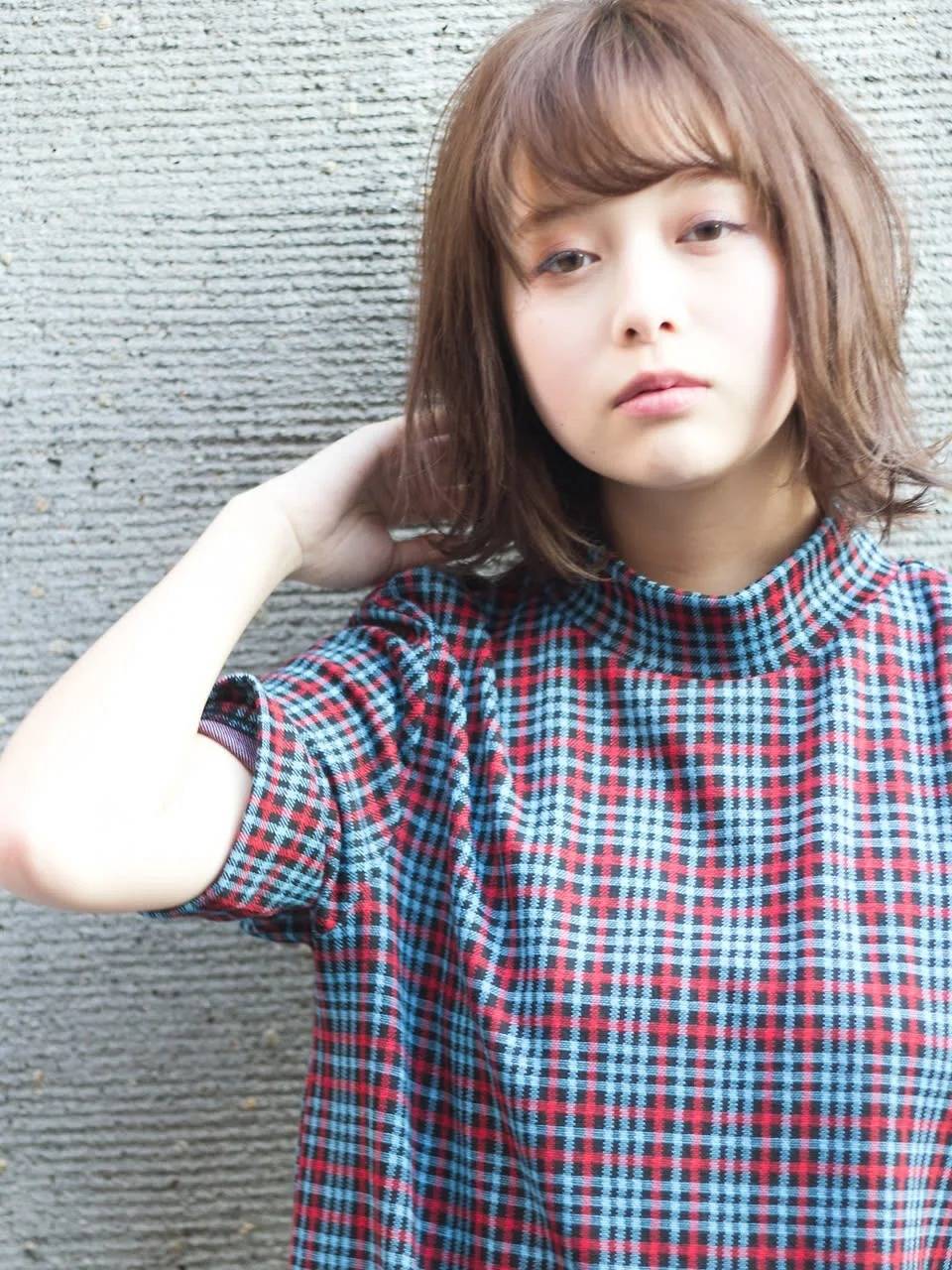 リラックスミディアムボブ