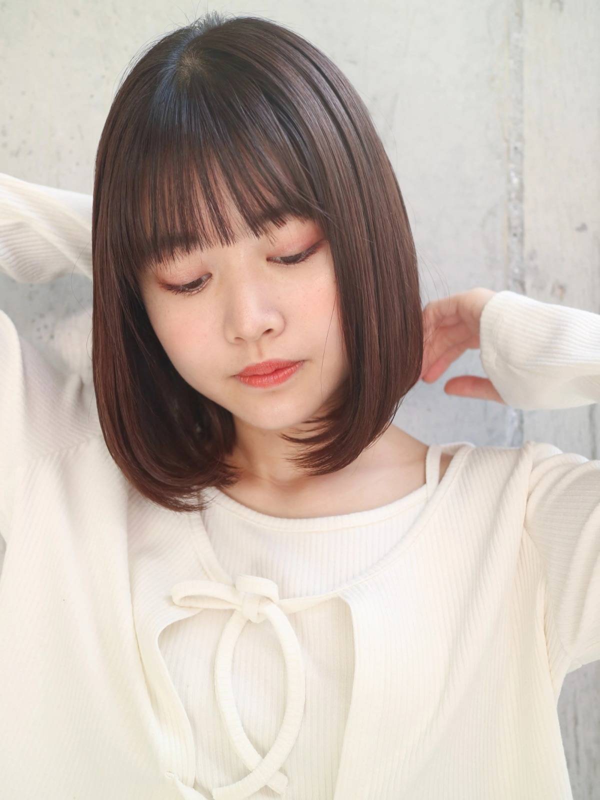 前髪ぱっつんボブ