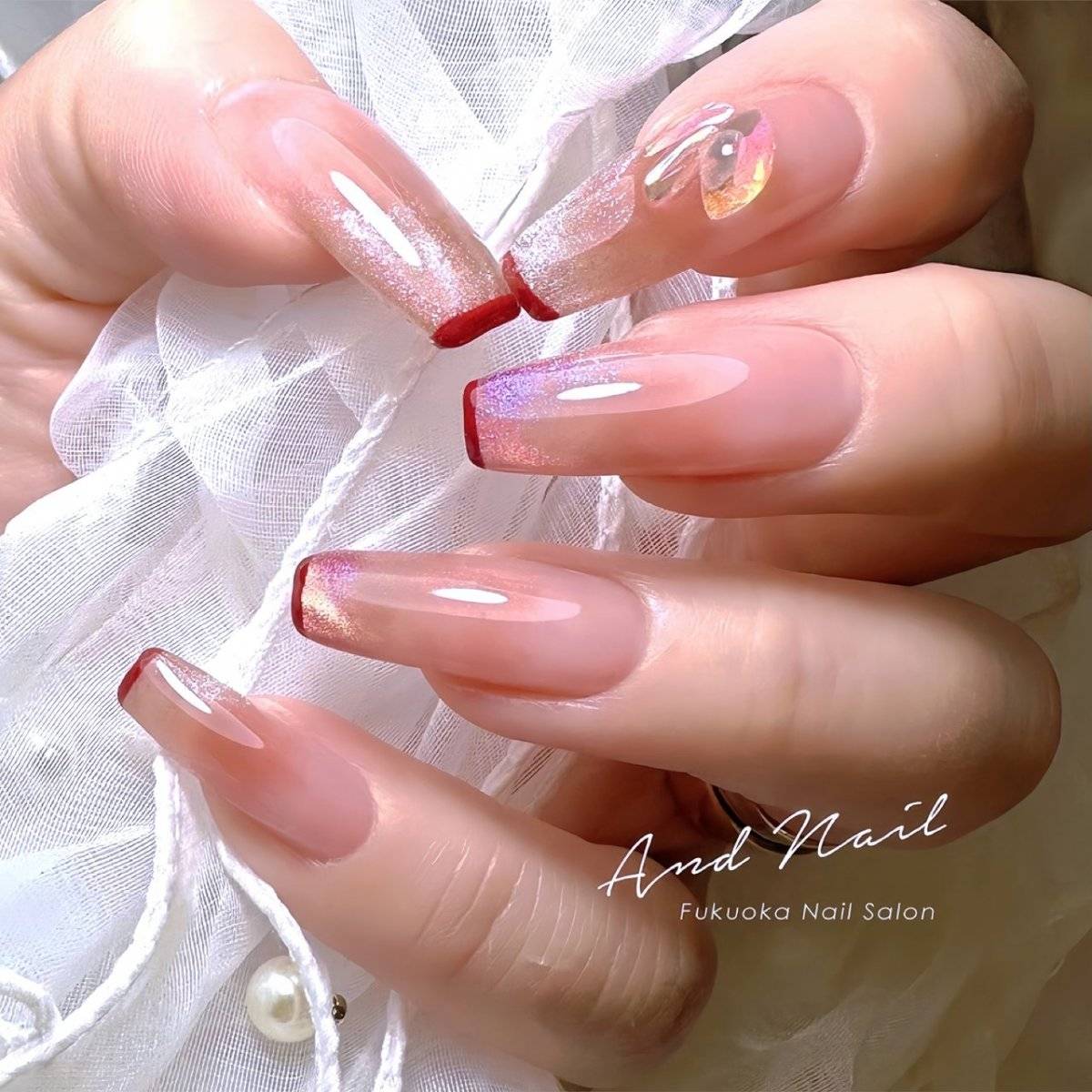クリアピンクネイル