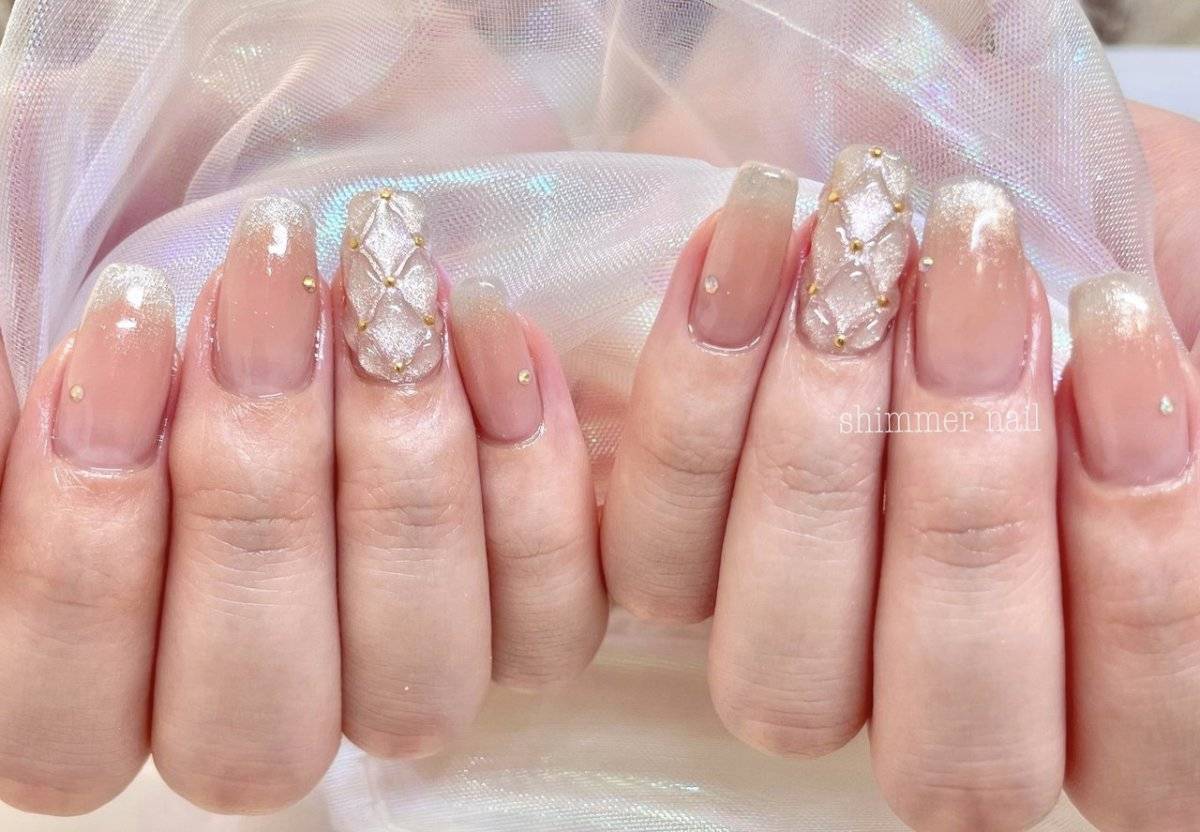 ピーチピンクネイル