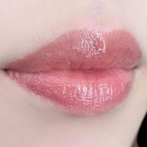  KATE「リップモンスター クリスタルポッド」 