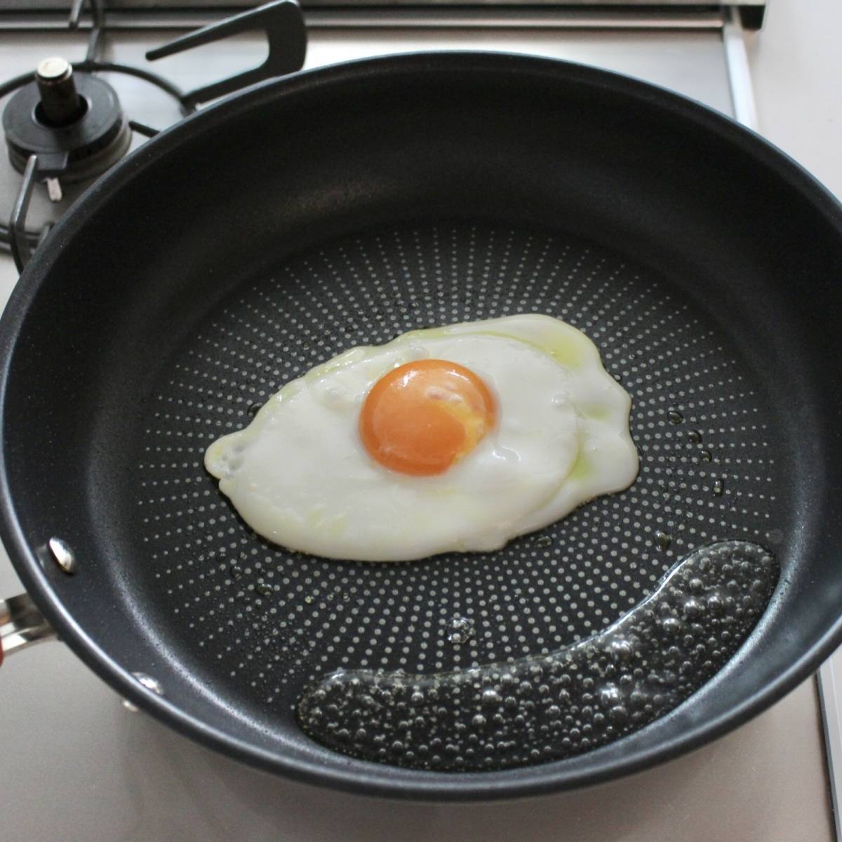 サッポロ一番公式の「鮮やか！ガパオ風らーめん」のレシピ