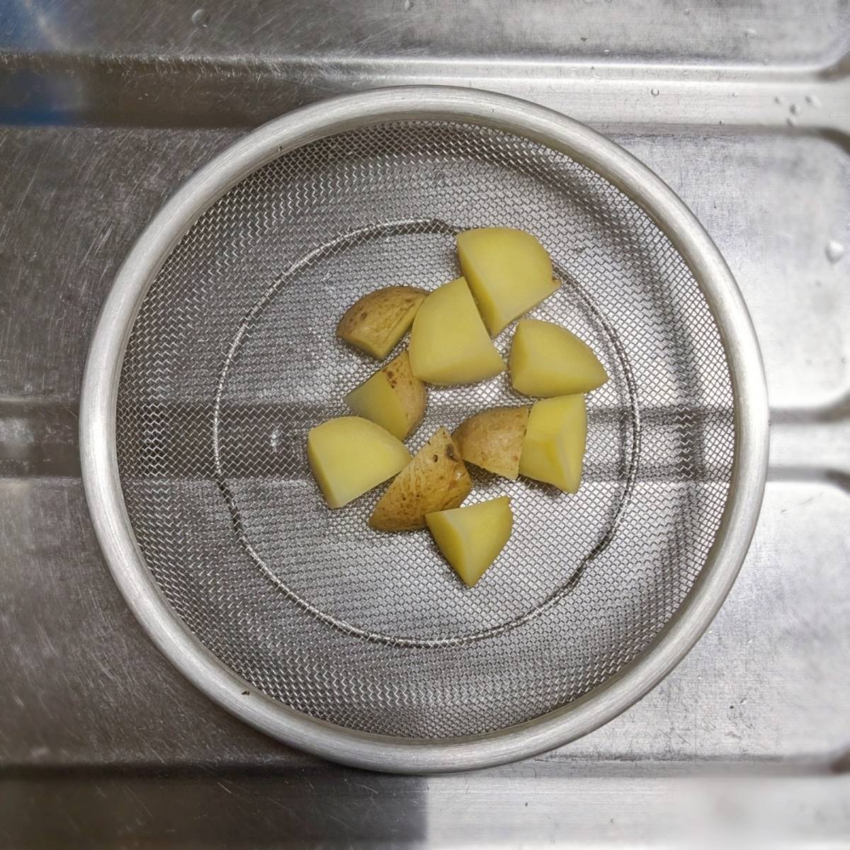 JAグループ公式の「皮付き新じゃがでホクホクいも」のレシピ