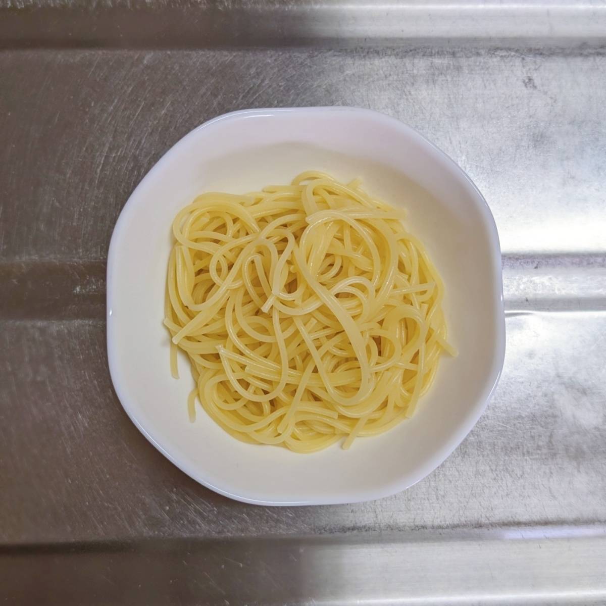 マ・マー公式の「鮭の和風スープスパゲティ」のレシピ