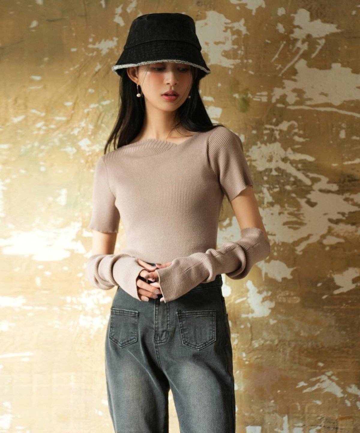 リブニットコーデ