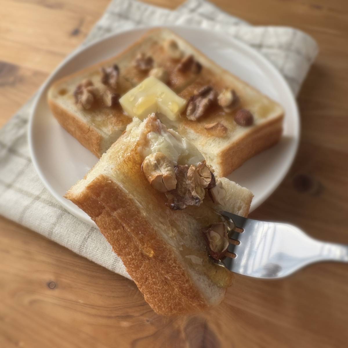 パスコ公式の「香ばしはちみつバタートースト」のレシピ