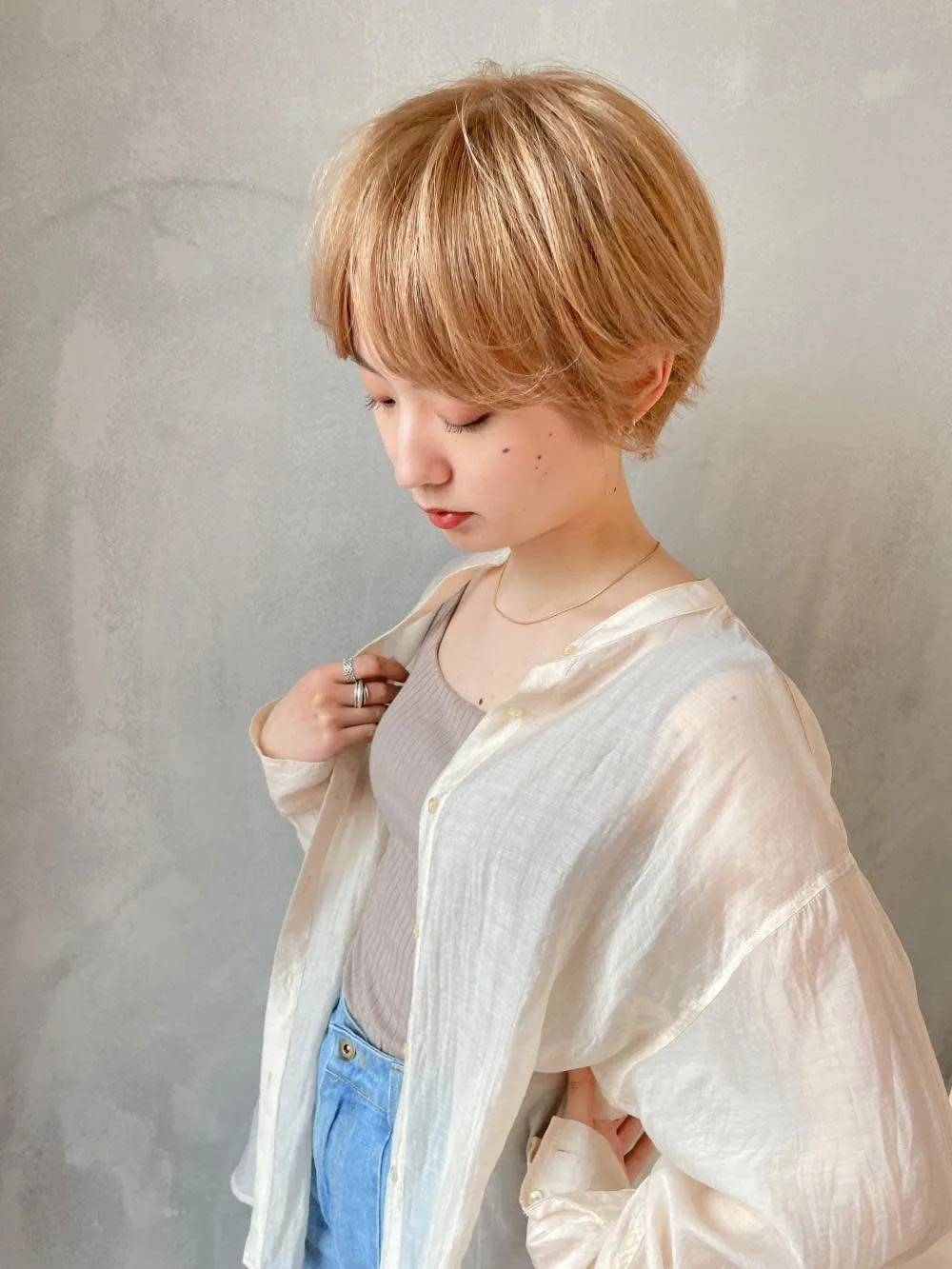 ブロンドショート