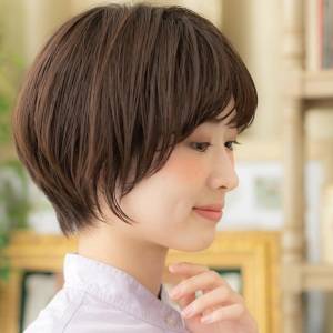  きれいめマッシュショート 