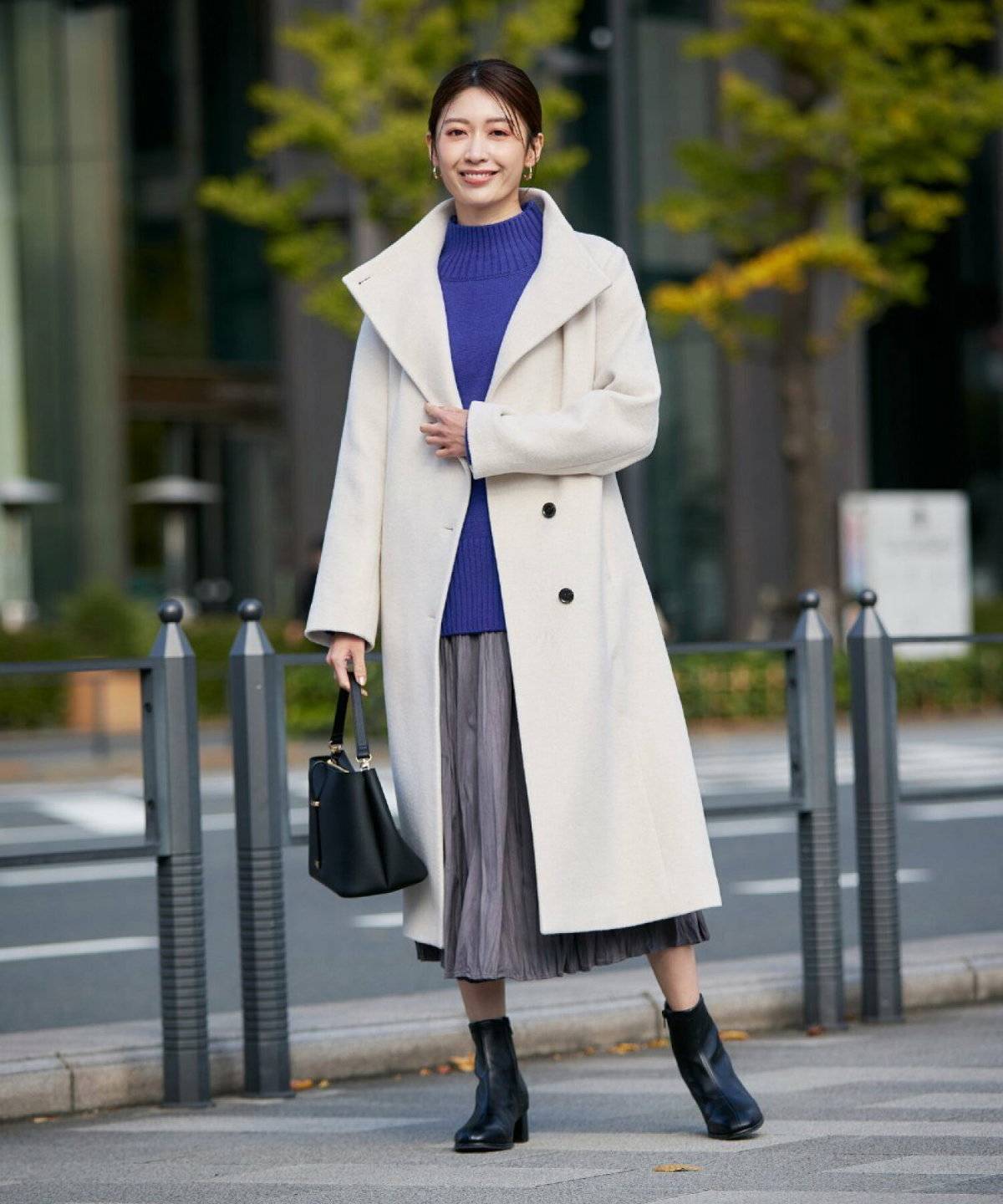 冬コーデの女性