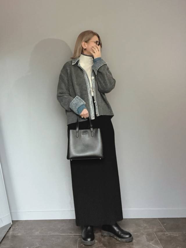 襟付きカーディガンを主役に♪