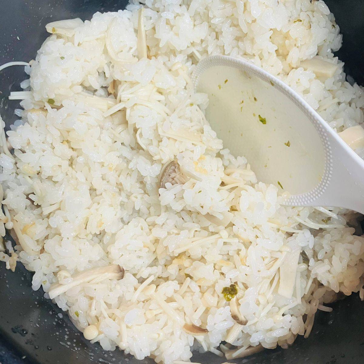 永谷園公式の「松茸風味のきのこごはん（エリンギ使用）」のレシピ