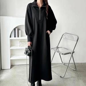 ゆったり着られる……！体型を拾わないワンピース5選〜2026年冬〜