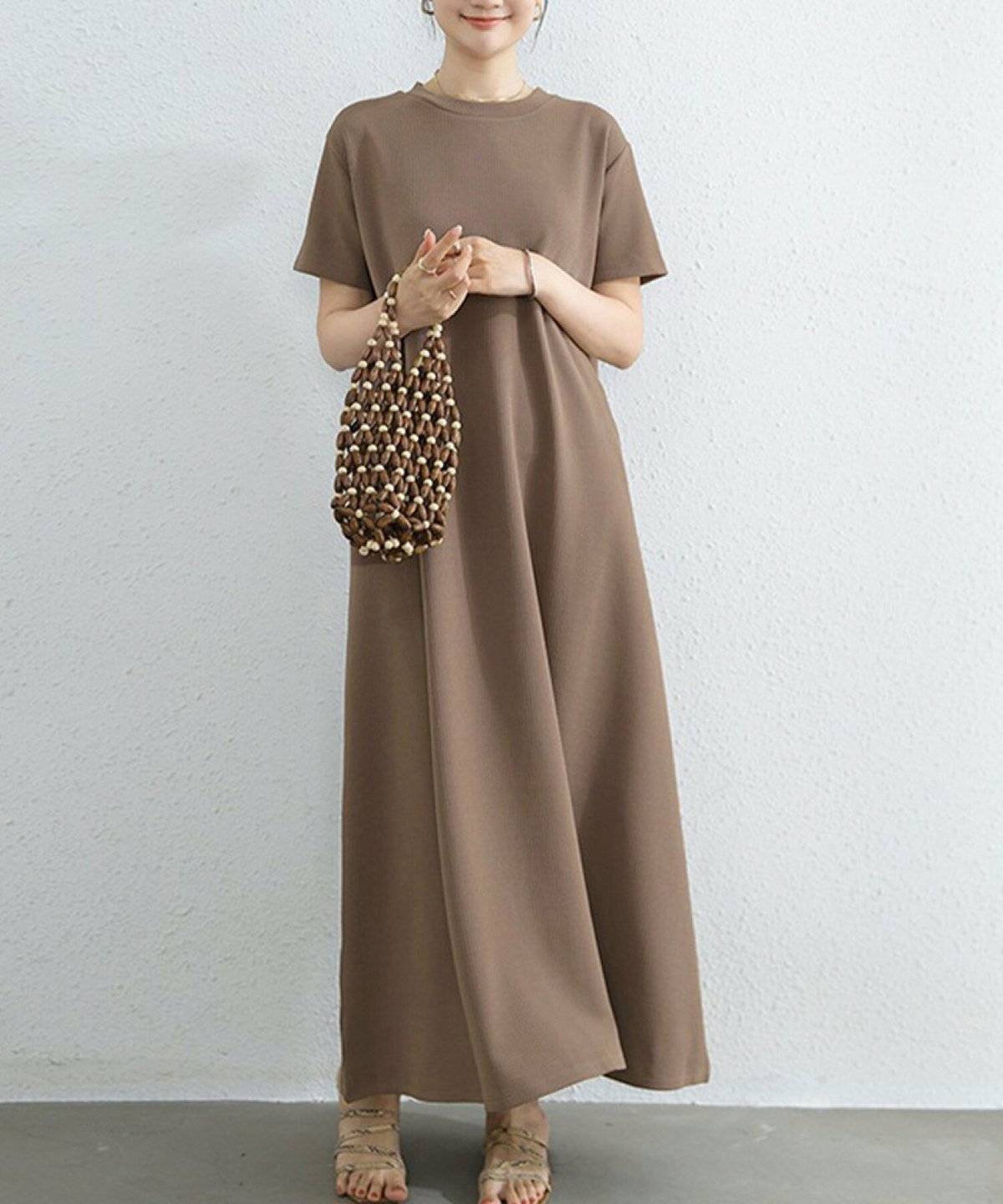 ディズニーコーデの女性