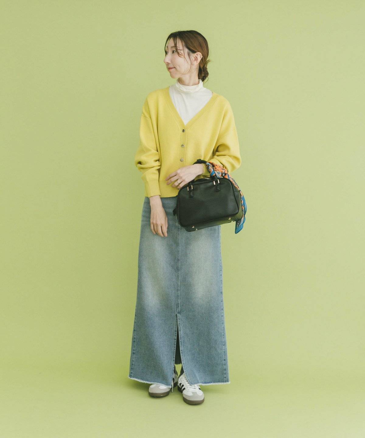 ディズニーコーデの女性