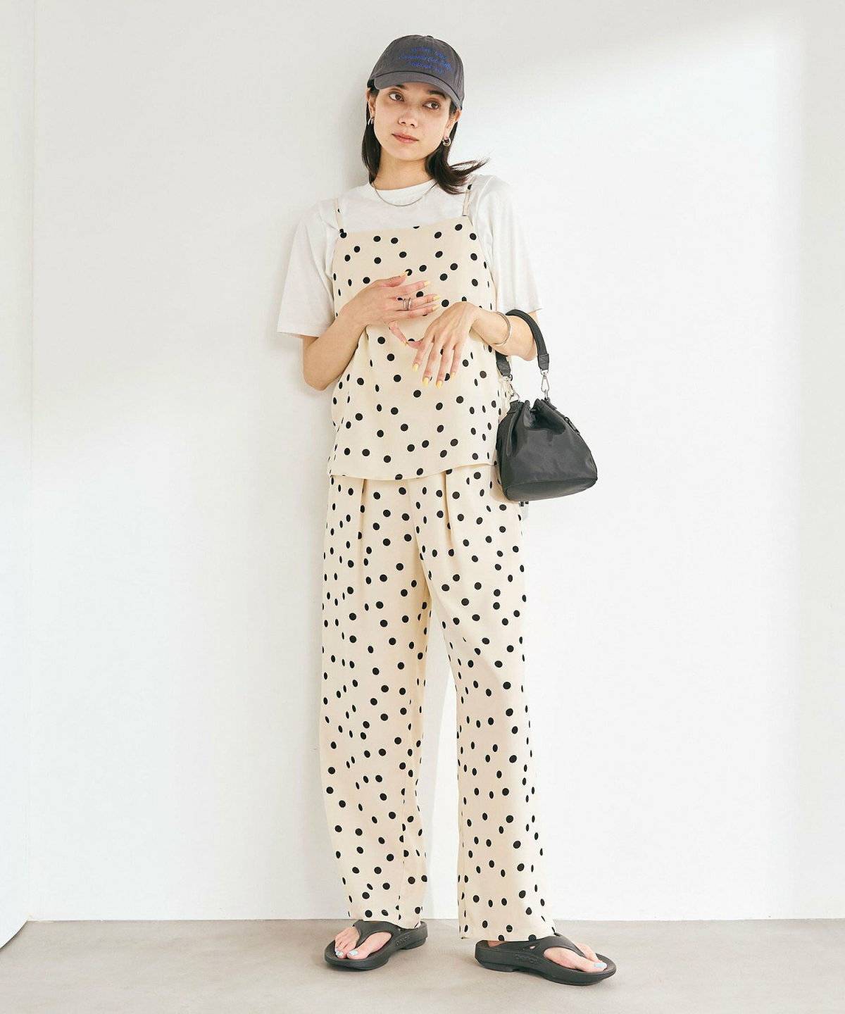 ディズニーコーデの女性