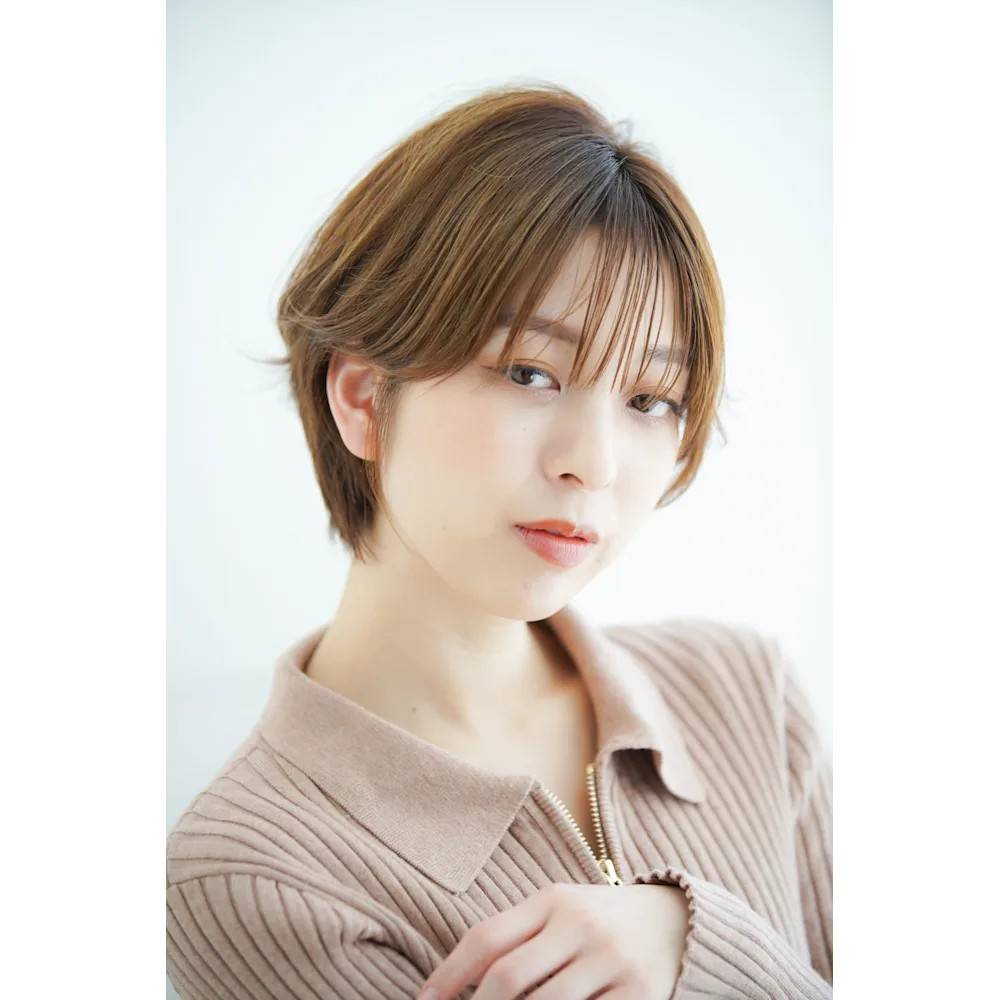 ナチュラルなひし形ショート