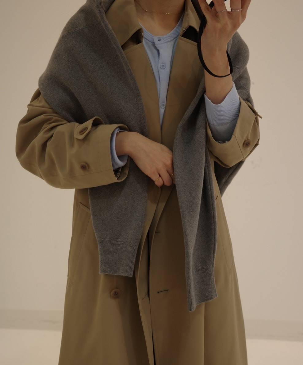 UNIQLO トレンチコート
