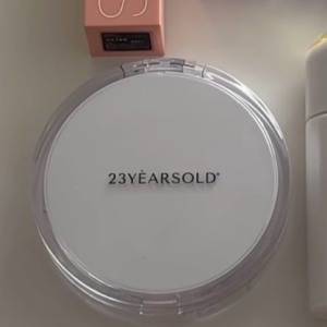 毛穴も色ムラもすっと整う。明るい肌印象へ「23YEARSOLD」クッションファンデ