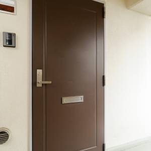 実は風水的に要注意です。北東に置くと対人運がガクッと下がるもの5選