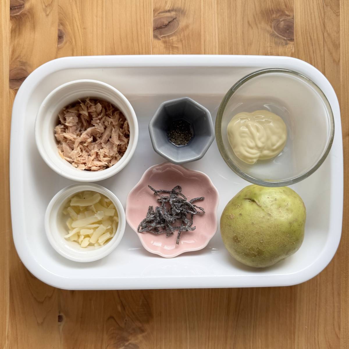 くらこん公式の「塩こんぶでジャケットポテト」のレシピ